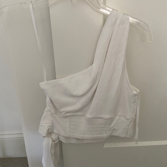 Free People one should  top - Picture 2 of 3